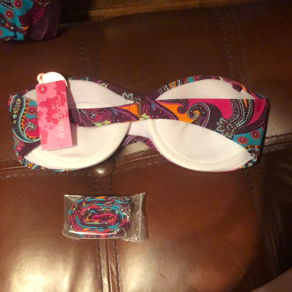 Bathing suite top - Picture 2 of 2
